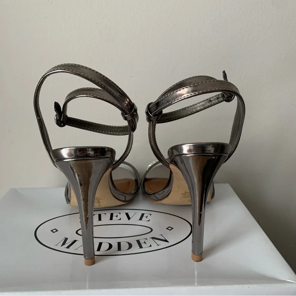 Steve Madden Rhinestone and Silver Ankle-strap sandal Heels Size 8